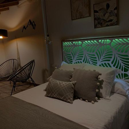 Pensjonat La Casa Rebonita Candelario Zewnętrze zdjęcie